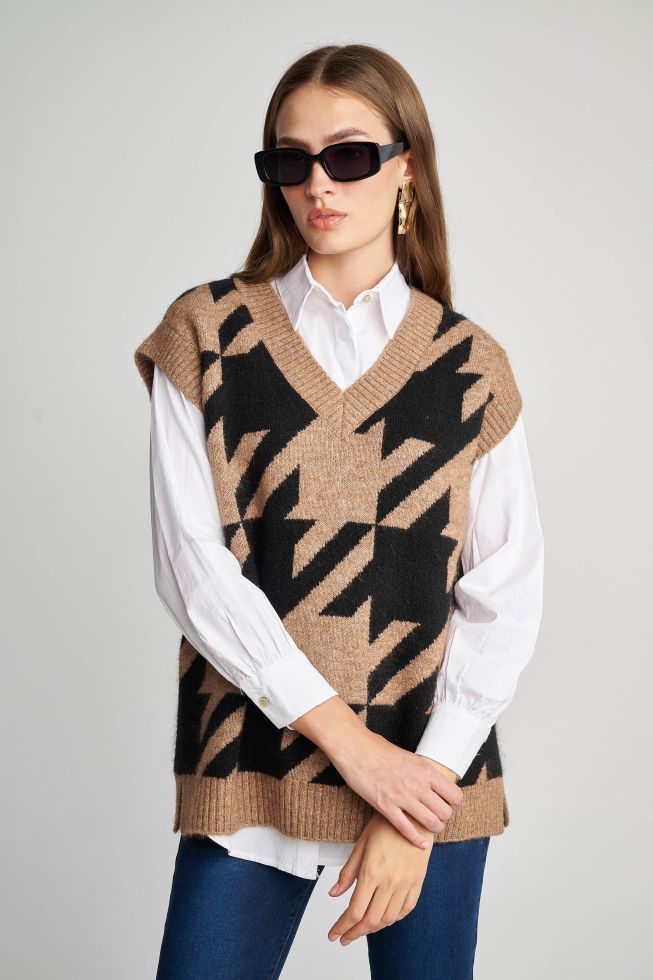 Jacquard-knit sweater vest - Camel