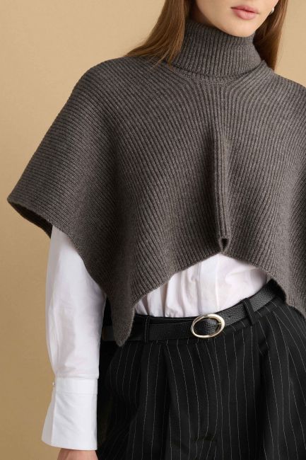 Asymmetrical turtleneck collar - Grey