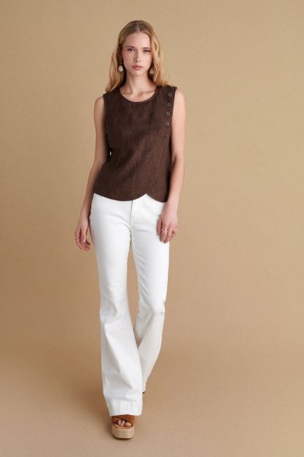 Linen top with decorative buttons - Chocolate